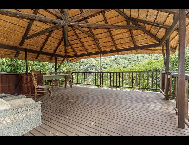 6 BEDROOM HOUSE FOR SALE IN WESTVILLE